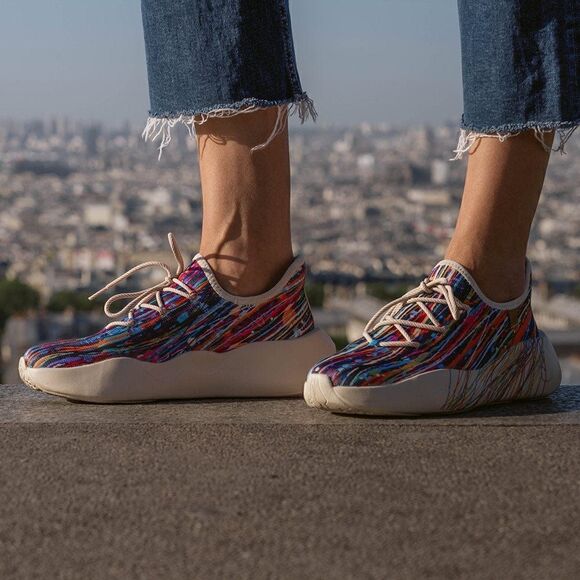 UIN Colorful Striped Women's Sneakers - Picture 8 of 8